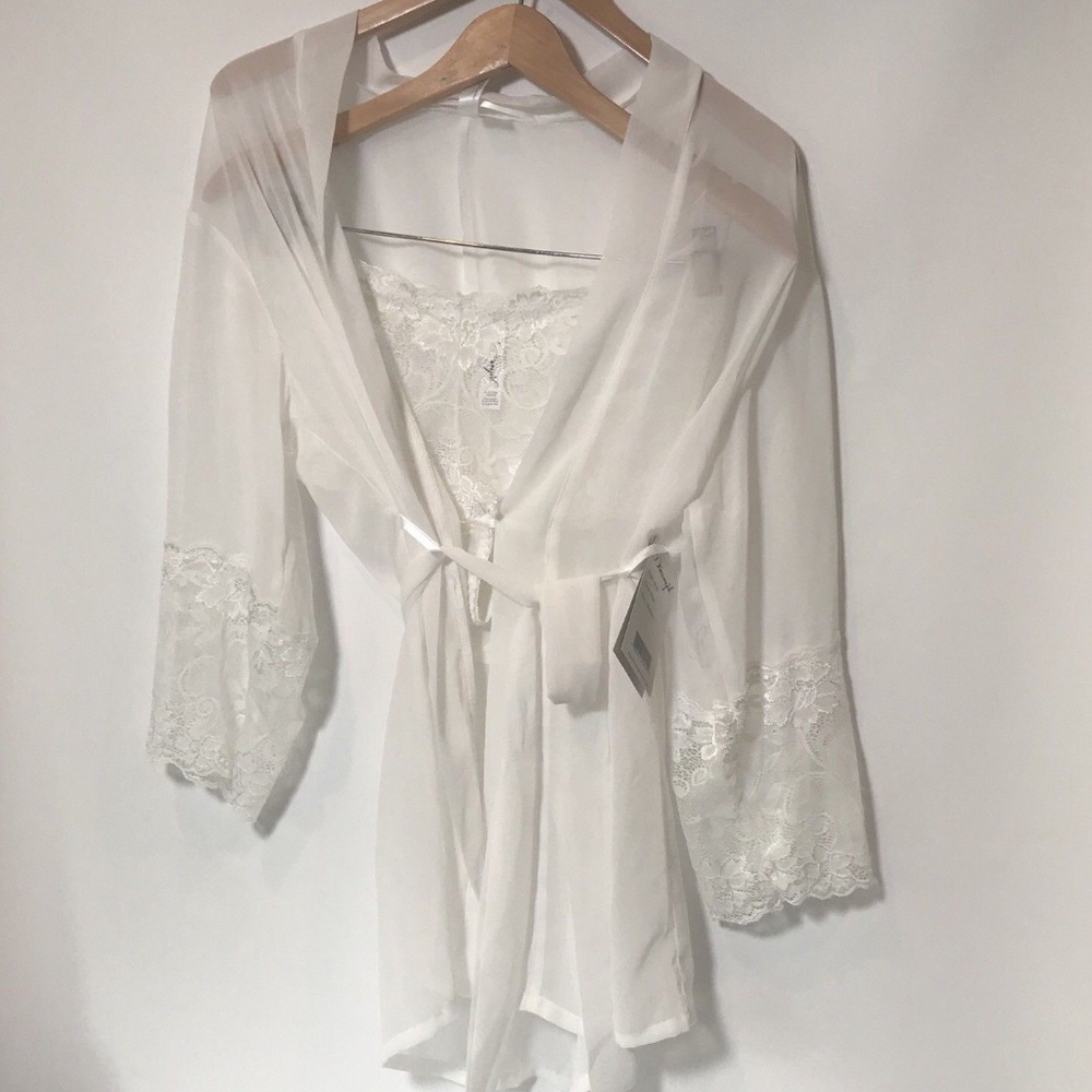 Dreamgirl Chiffon and stretch lace 3/4 length Kimo